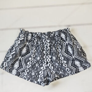 American Eagle black and ivory shorts.- Size 8
